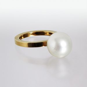 Ring 18 kk Gelbgold Sudseeperle